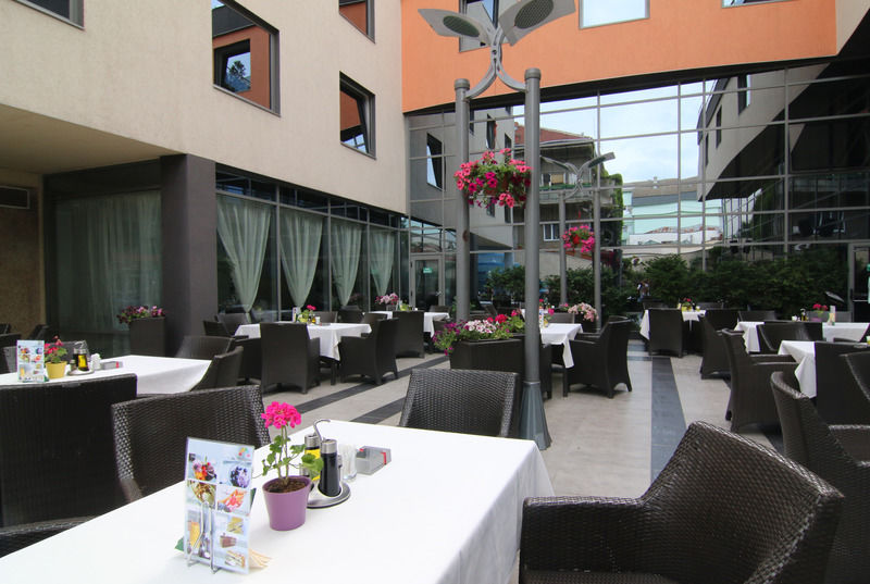 Cosmopolitan & Wellness Hotel