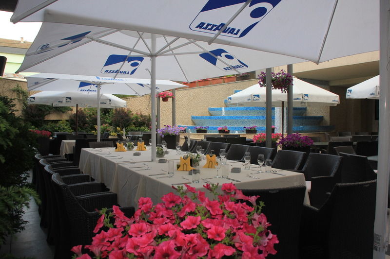 Cosmopolitan & Wellness Hotel Ruse