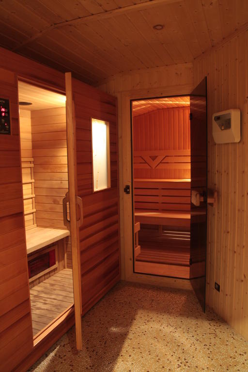 Cosmopolitan & Wellness Hotel 4*